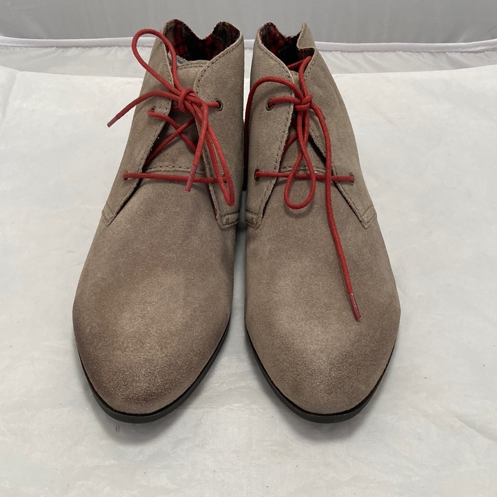 Otbt Lace up Chukka boots